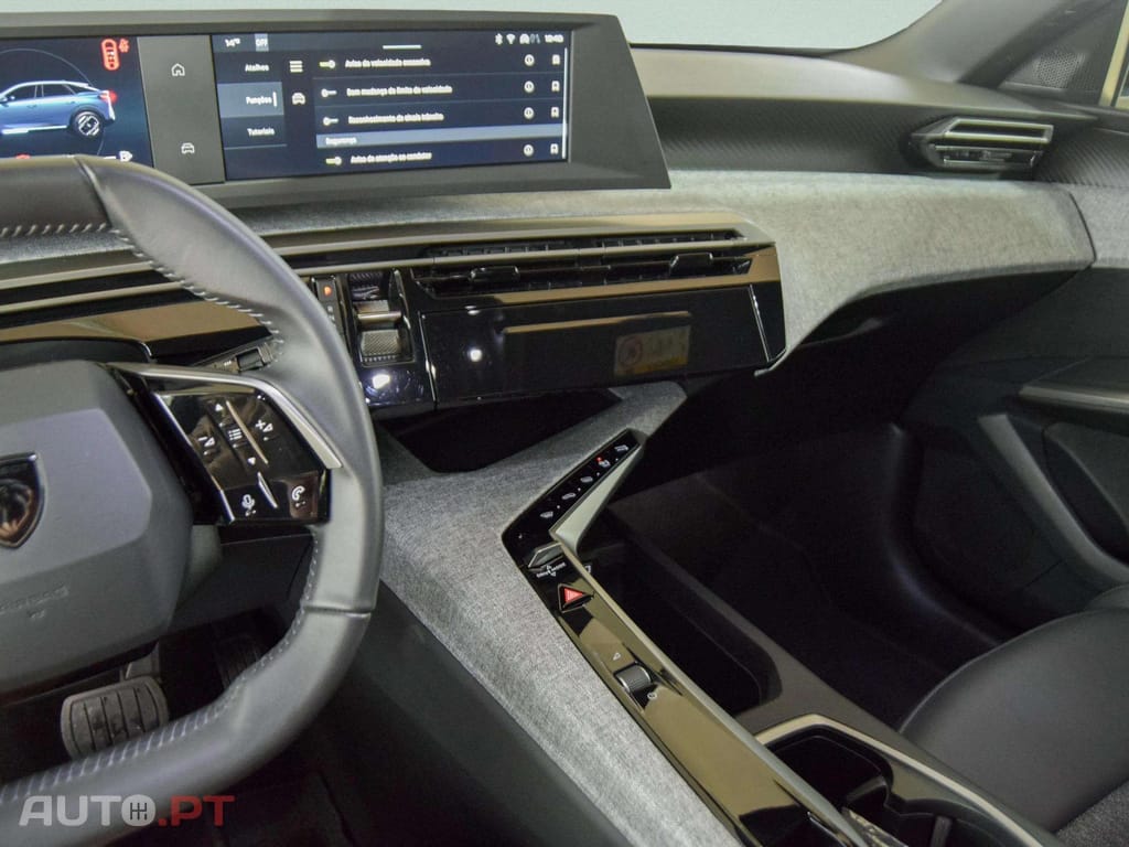 Peugeot 3008 1.2 Hybrid Allure e-DCS6