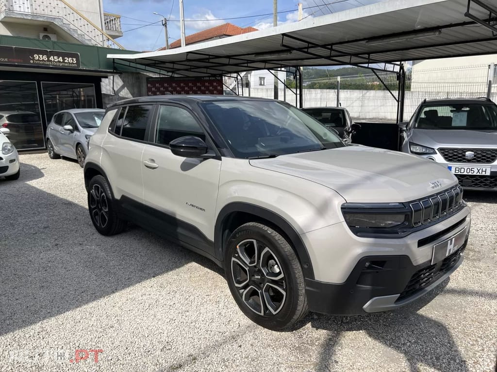 Jeep Avenger 1.2 GSE T3 Summit