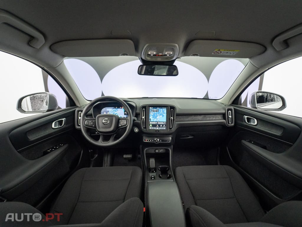 Volvo XC40 2.0 B3 Essential