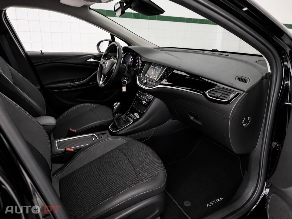 Opel Astra Sports Tourer 1.5 D Design & Tech S/S
