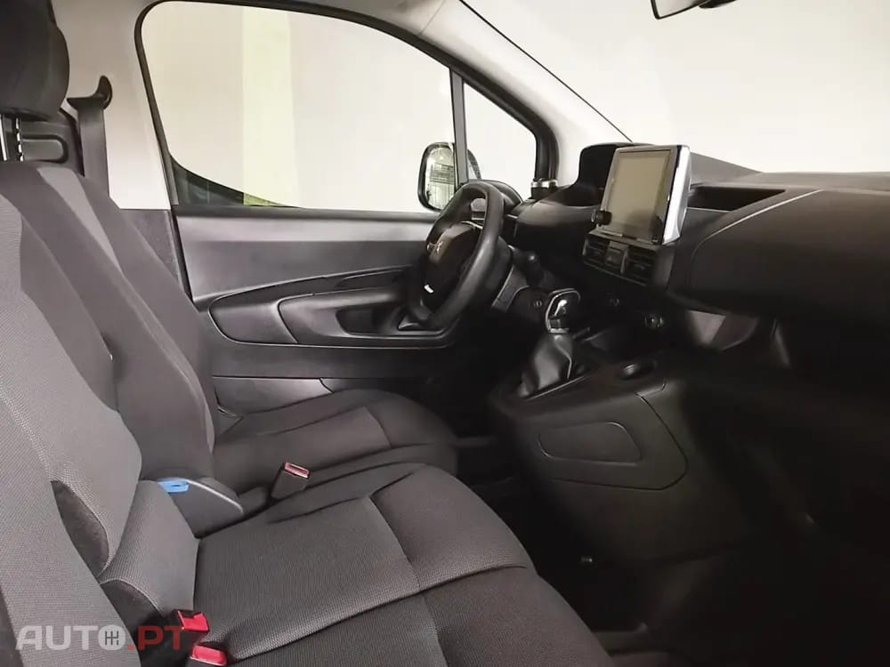 Peugeot Partner 1.5 Blue-HDI Premiun 3Lug