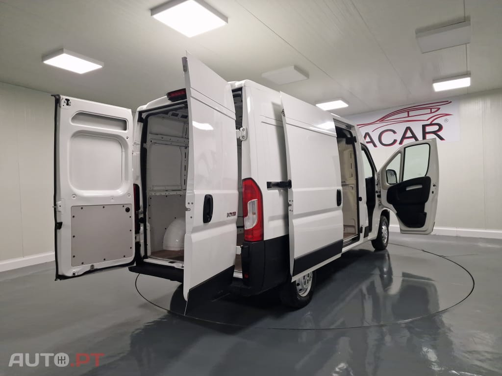 Peugeot Boxer 2.2 BlueHDi 435 L4H2 Premium