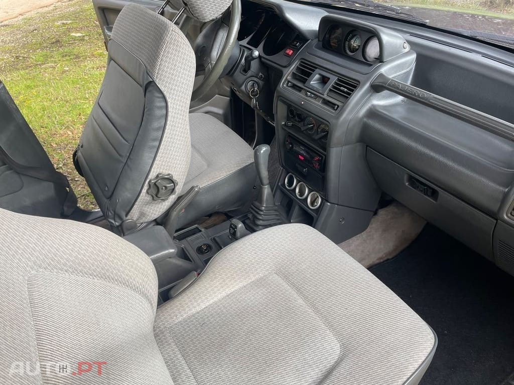 Mitsubishi Pajero 2.5 TD GLX