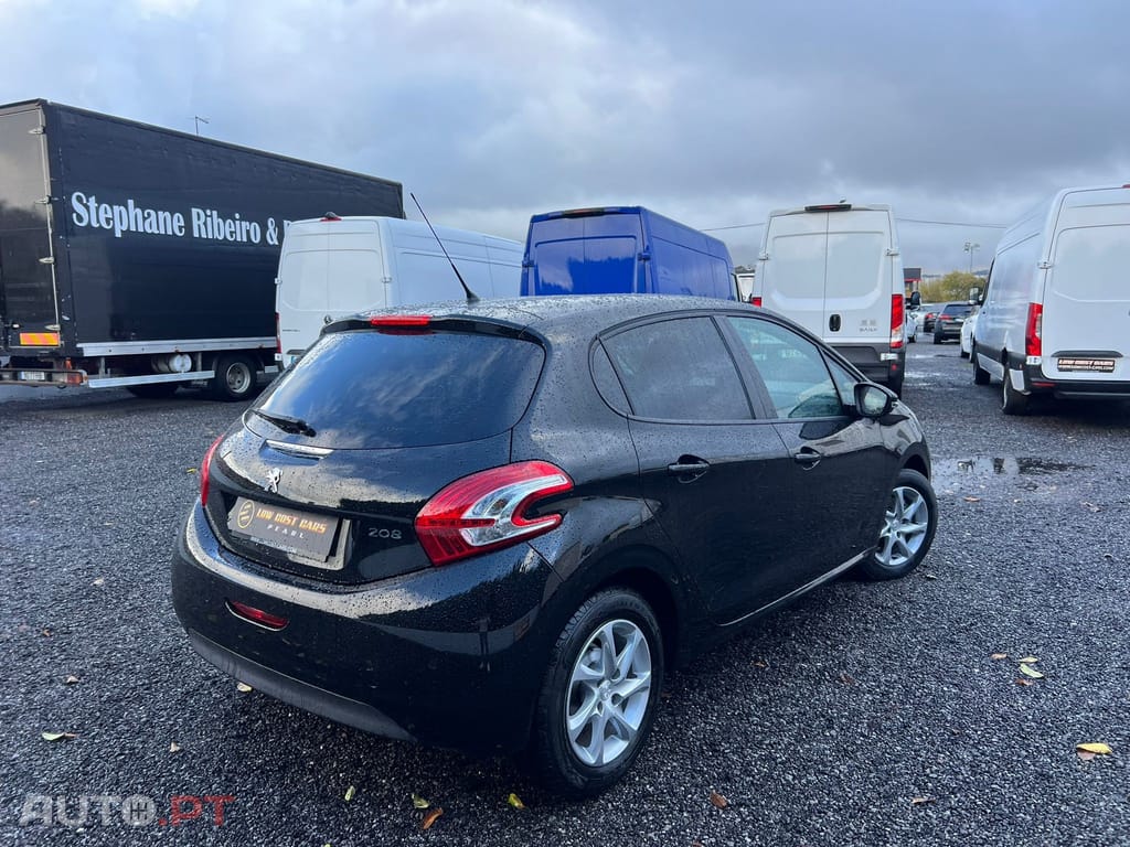 Peugeot 208 1.2 PureTech Active
