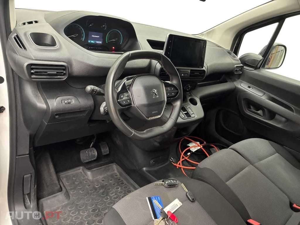 Peugeot E-Partner 50 kWh Standard