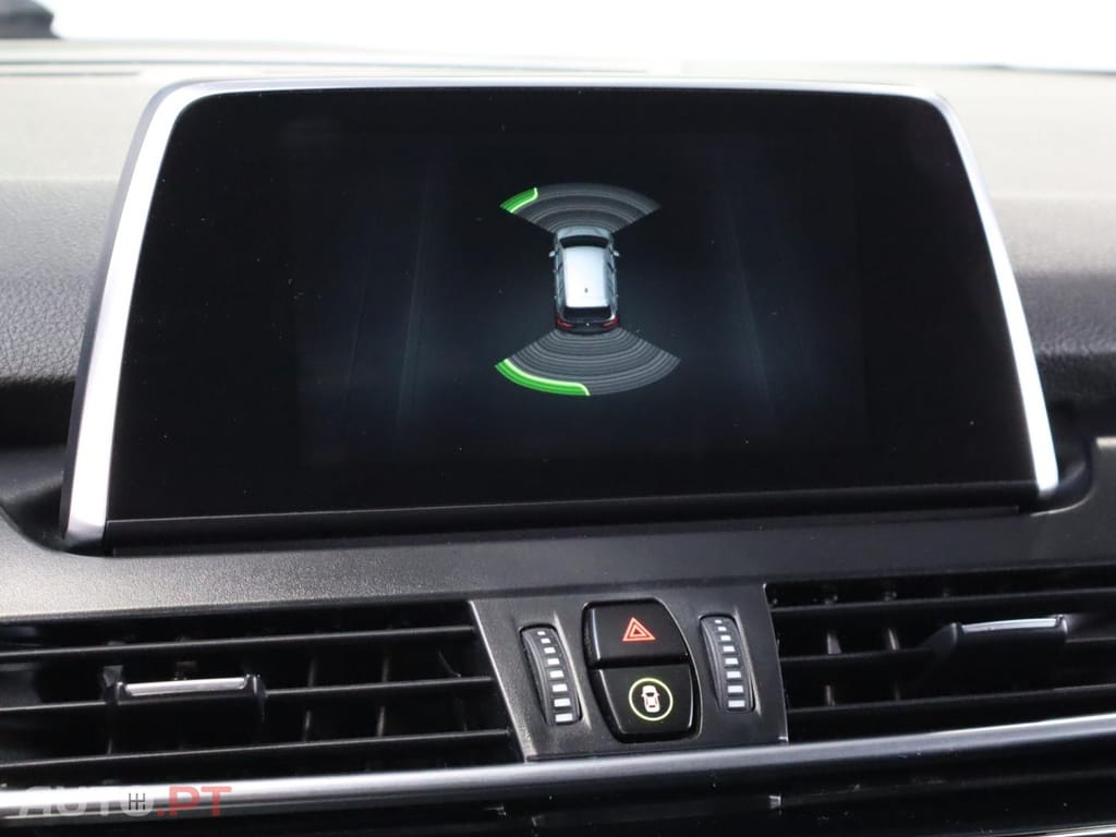 BMW 216 d Auto Line sport