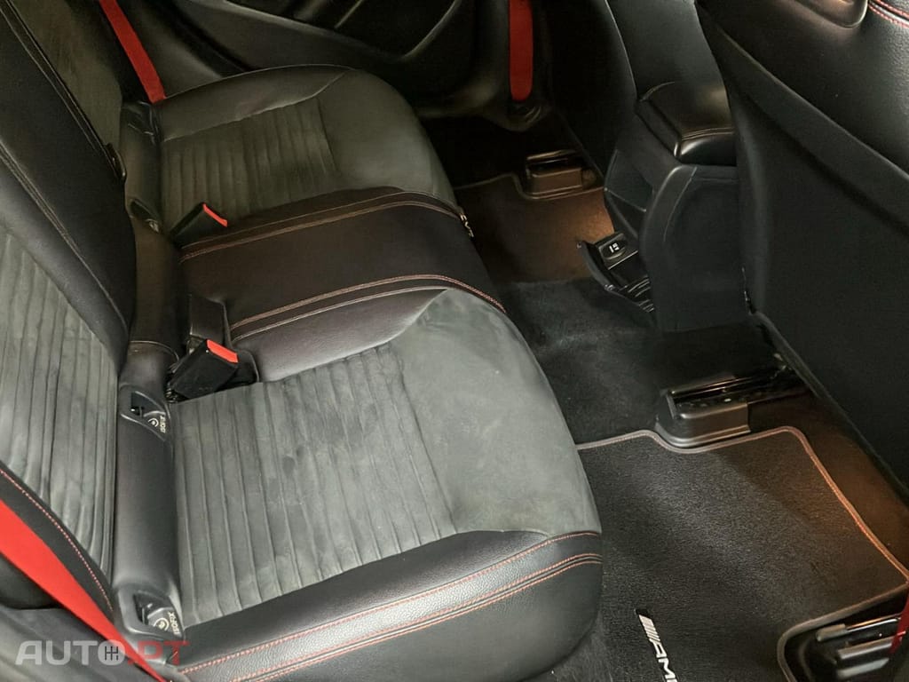 Mercedes-Benz A 45 AMG 4-MATIC