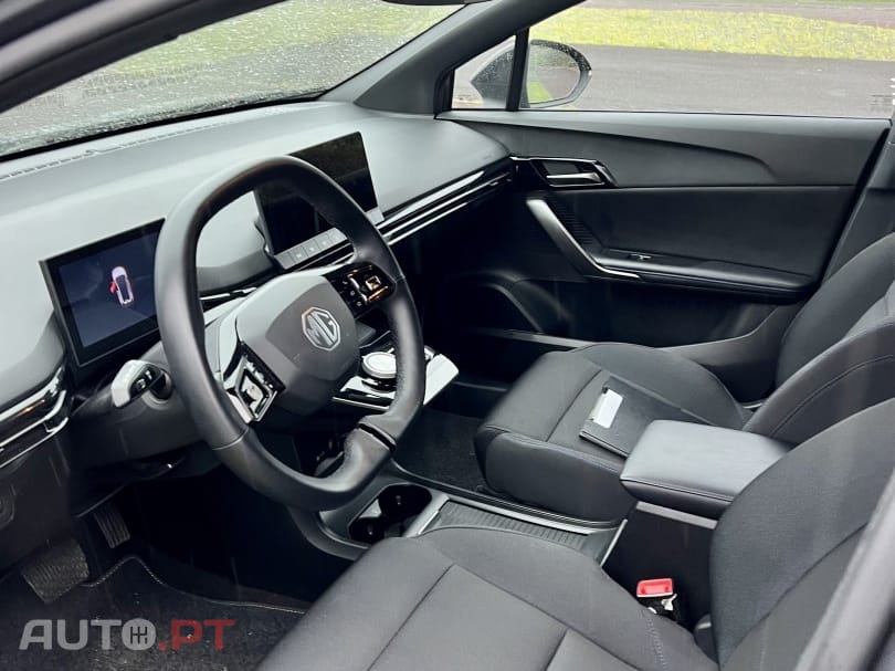 MG MG4 64 kWh Comfort
