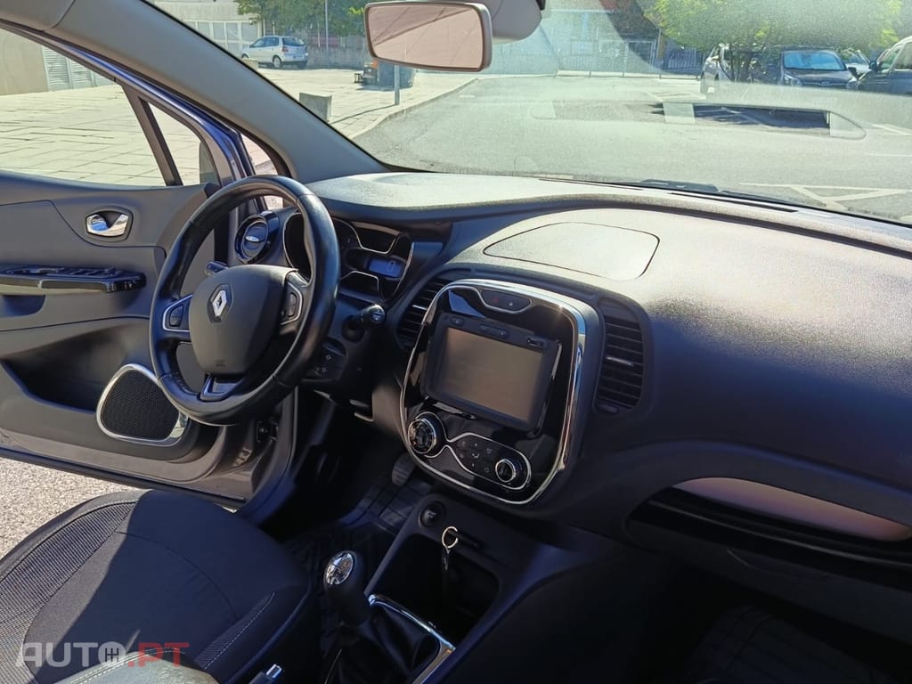 Renault Captur 1.5 dCi Exclusive C/Pneu
