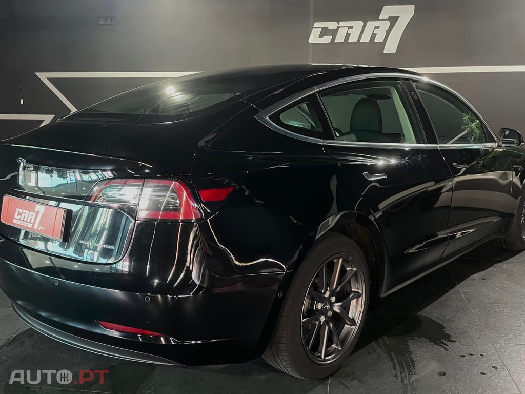 Tesla Model 3 Long-Range Dual Motor AWD