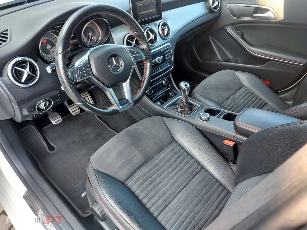 Mercedes-Benz CLA 200 CDi AMG Line