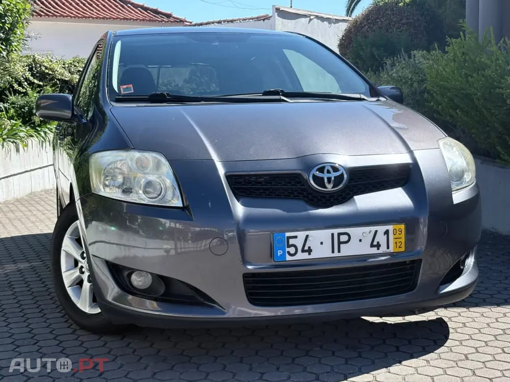 Toyota Auris 1.4 D-4D Sol