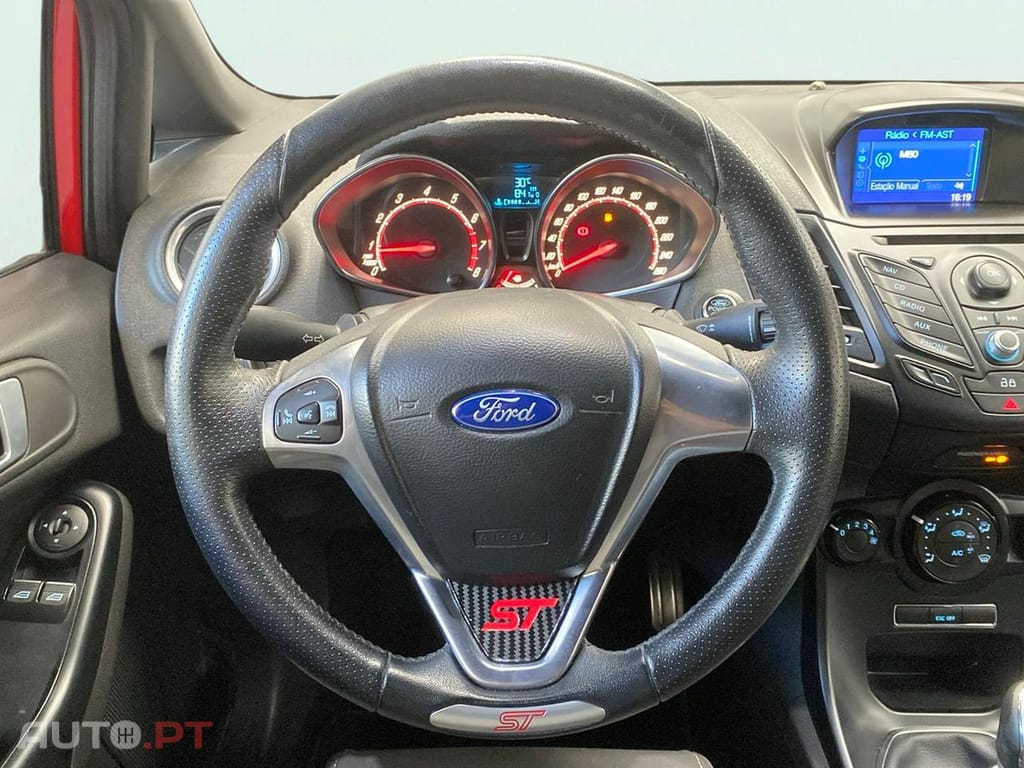 Ford Fiesta 1.6 EcoBoost ST