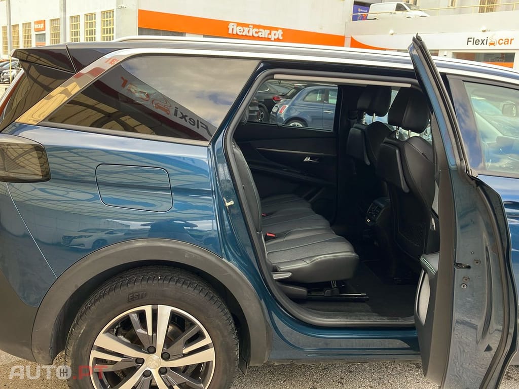 Peugeot 5008 1.5 BlueHDi Allure Pack EAT8