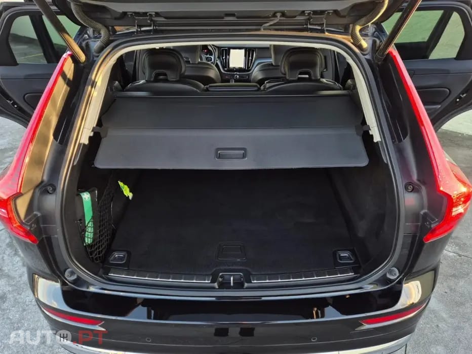 Volvo XC60 T6 AWD Recharge Geartronic Inscription Expression