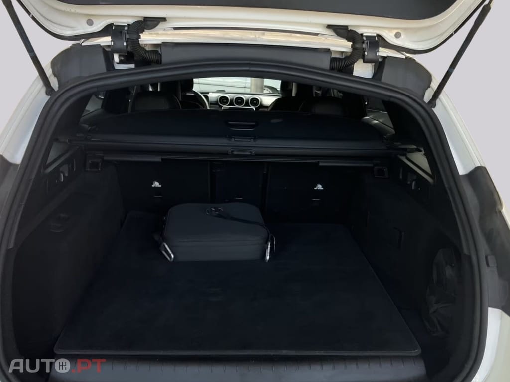 Mercedes-Benz C 300 de T AMG Line Advanced I.V.A DEDUTIVEL