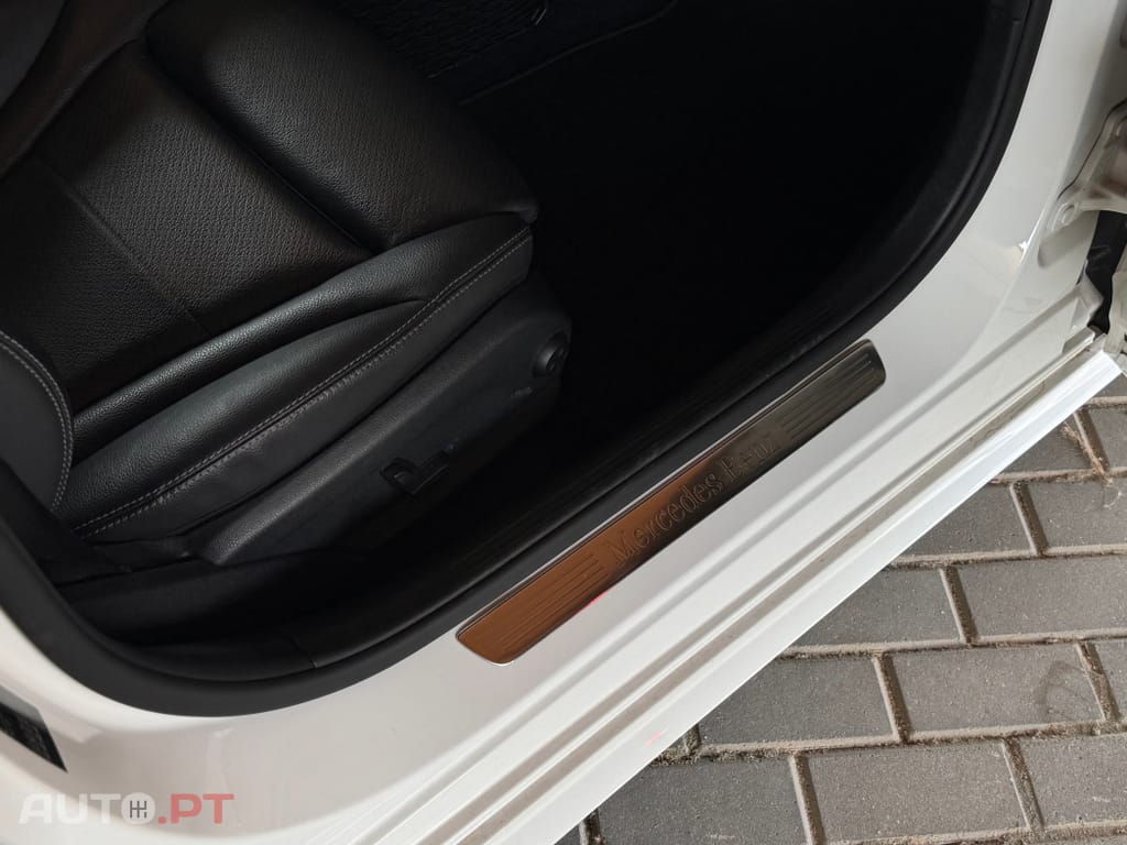 Mercedes-Benz C 220 d AMG Line