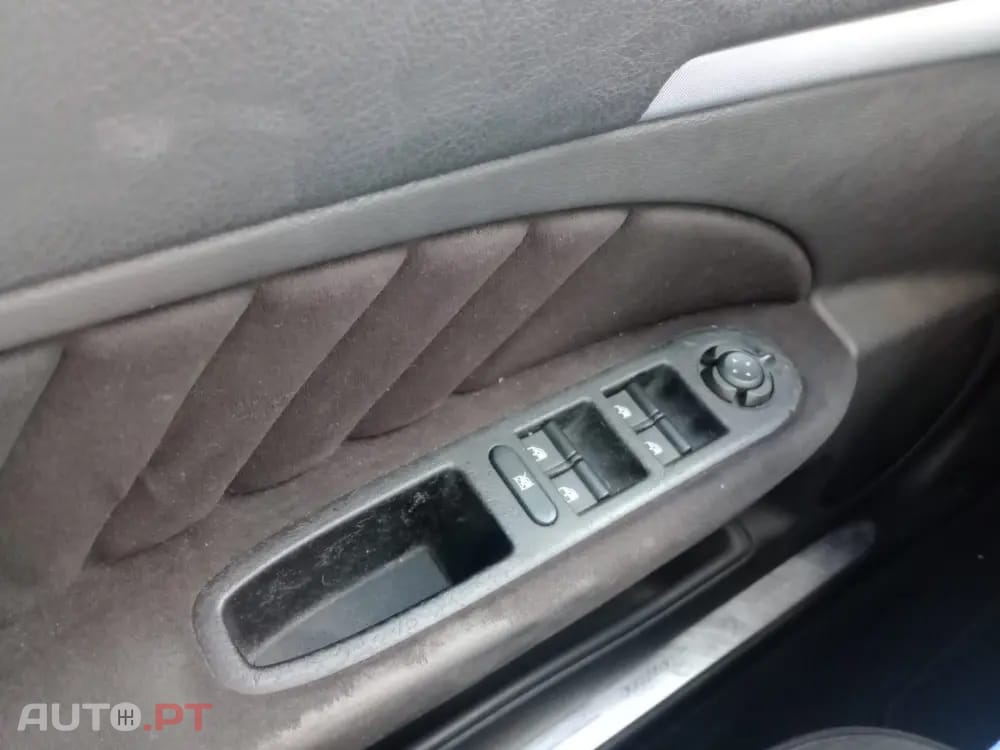 Alfa Romeo 159 1.9 JTDM 16V Sportiva