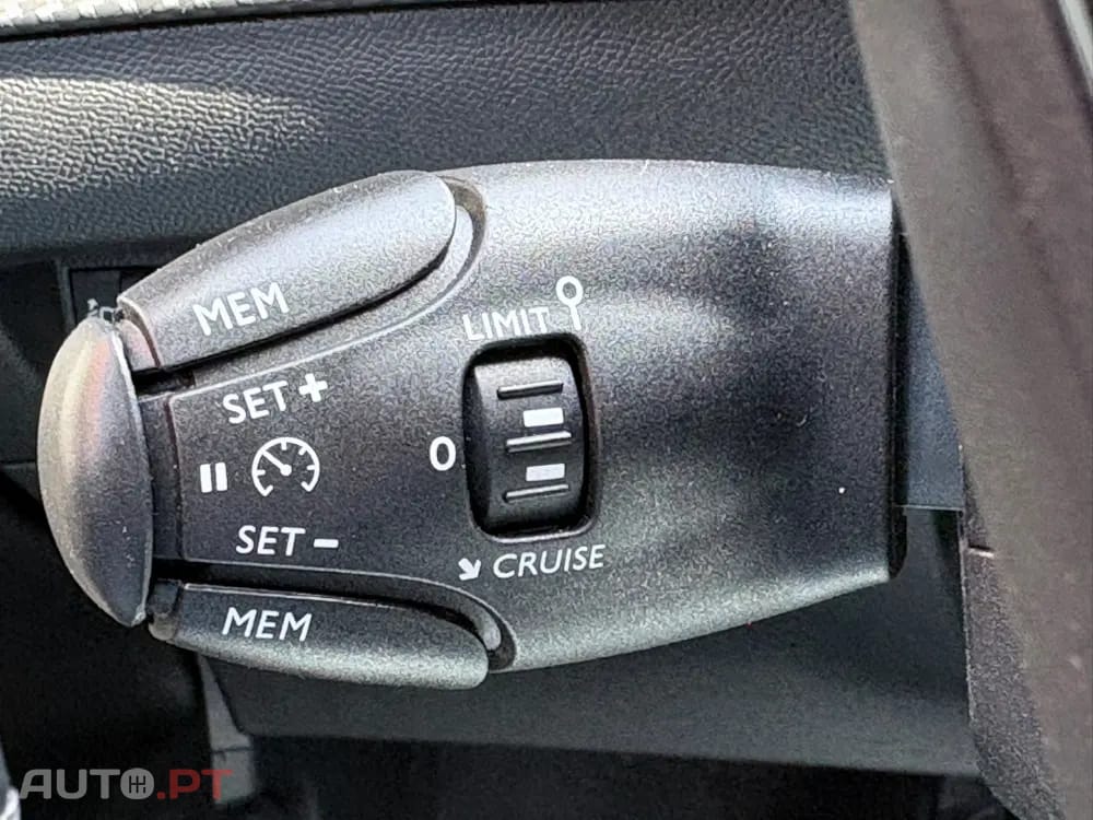 Peugeot 208 1.2 PureTech Active Pack