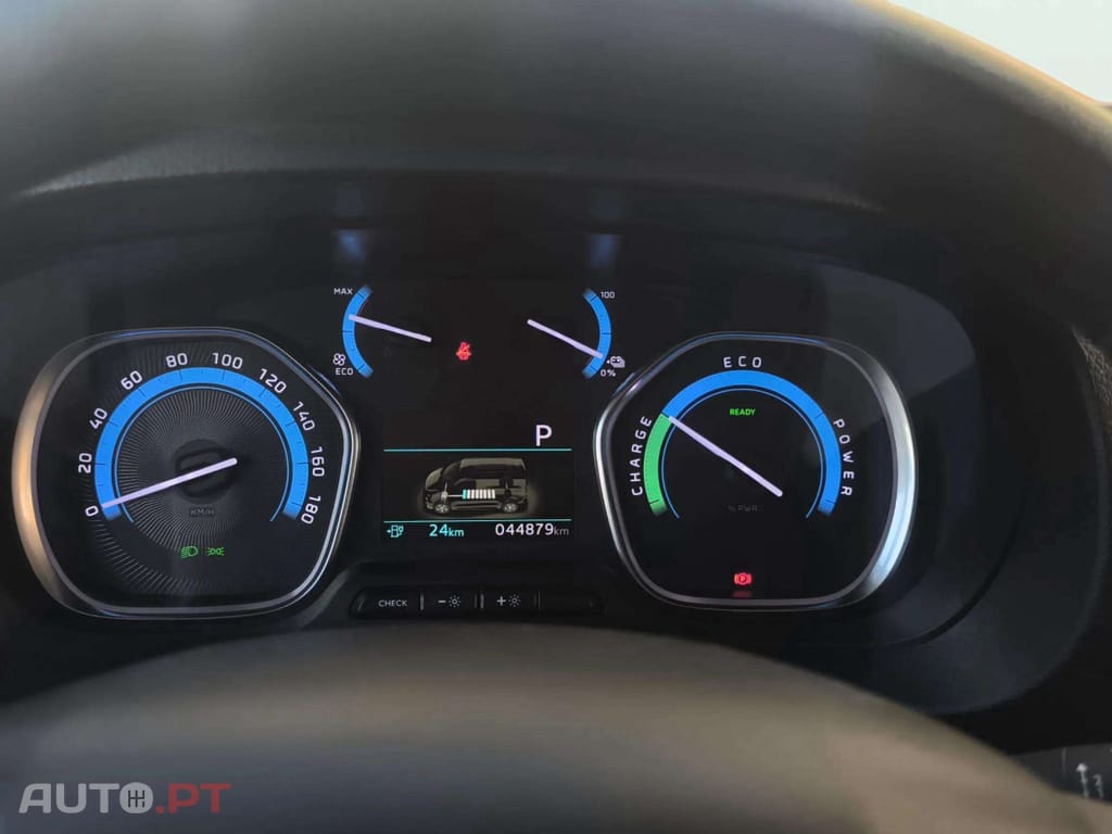 Peugeot Expert 75 kWh Standard