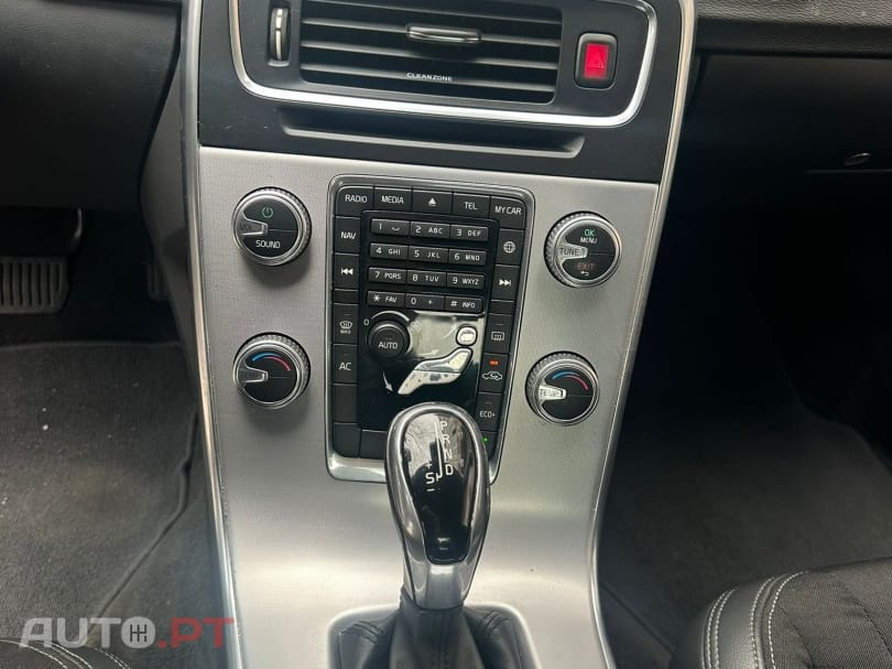 Volvo S60 2.0 D3 Momentum Geartronic