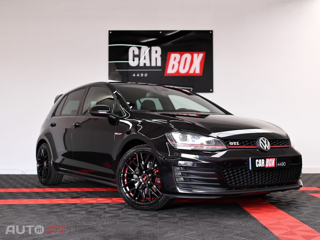 Volkswagen Golf 2.0 TSI GTI DSG