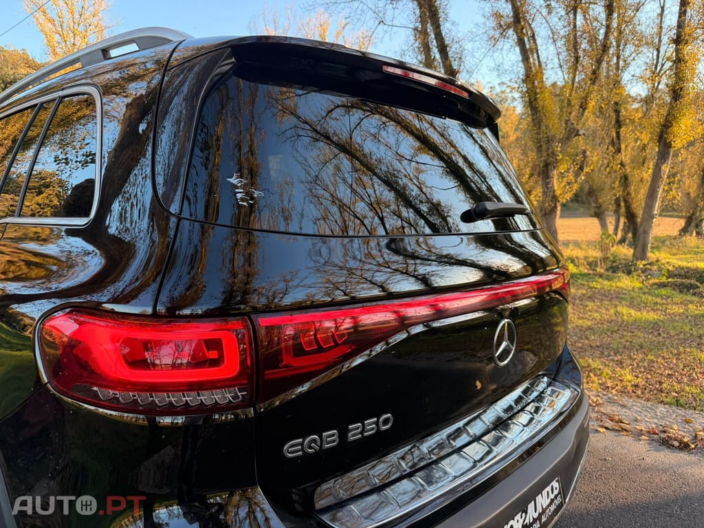 Mercedes-Benz EQB 250 AMG Line