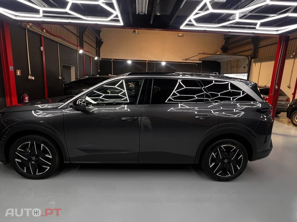 Peugeot 5008 Hybrid 145 e-DSC6 Allure