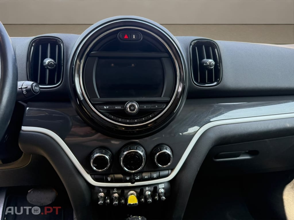 MINI Countryman Cooper SE ALL4 Auto