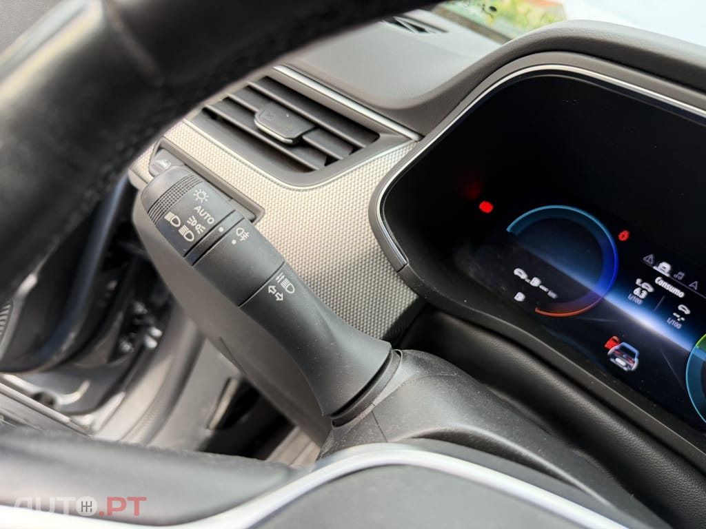 Renault Arkana 1.6 E-Tech Business