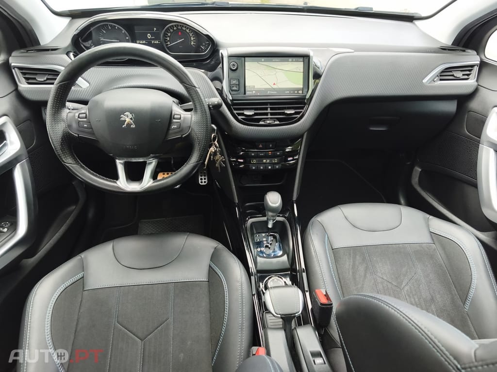Peugeot 2008 1.2 PureTech Allure EAT6