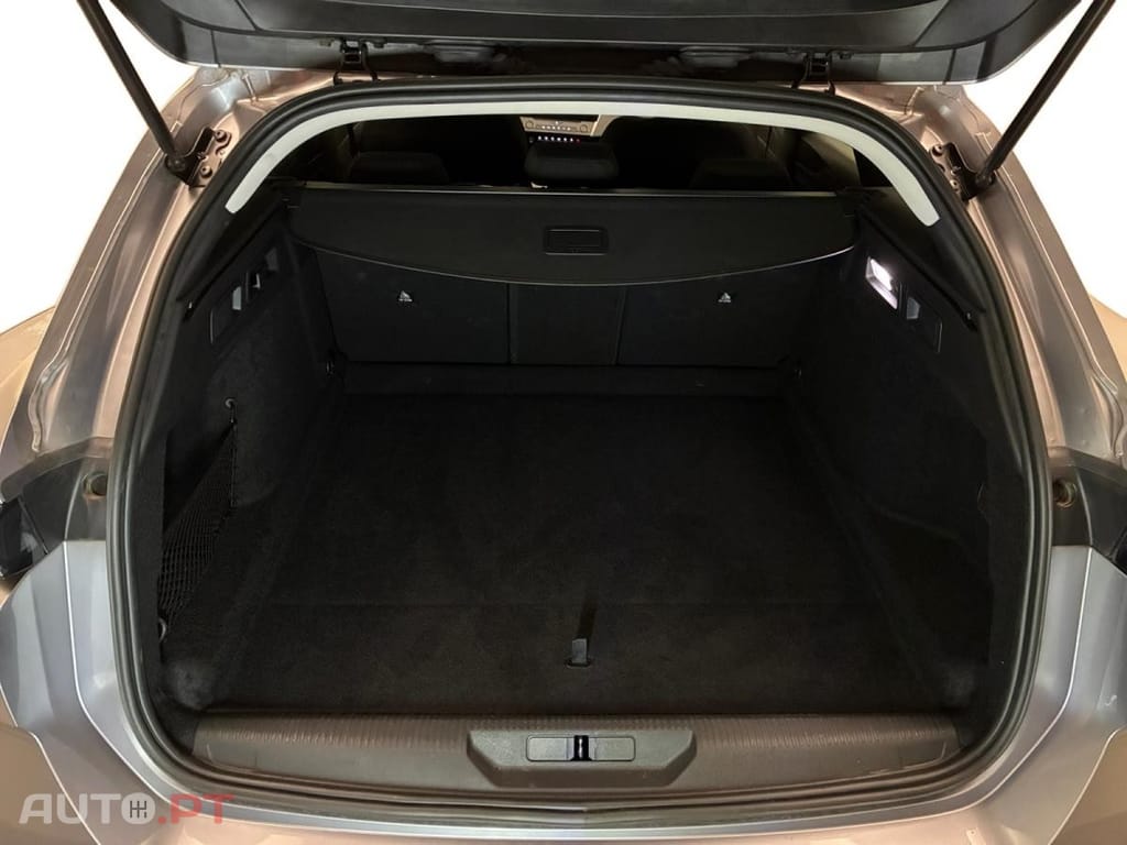 Peugeot 308 SW Hybrid Style e-DCS6