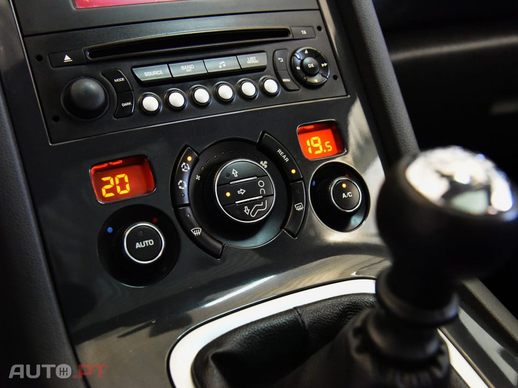 Peugeot 5008 1.6 BlueHDi Style