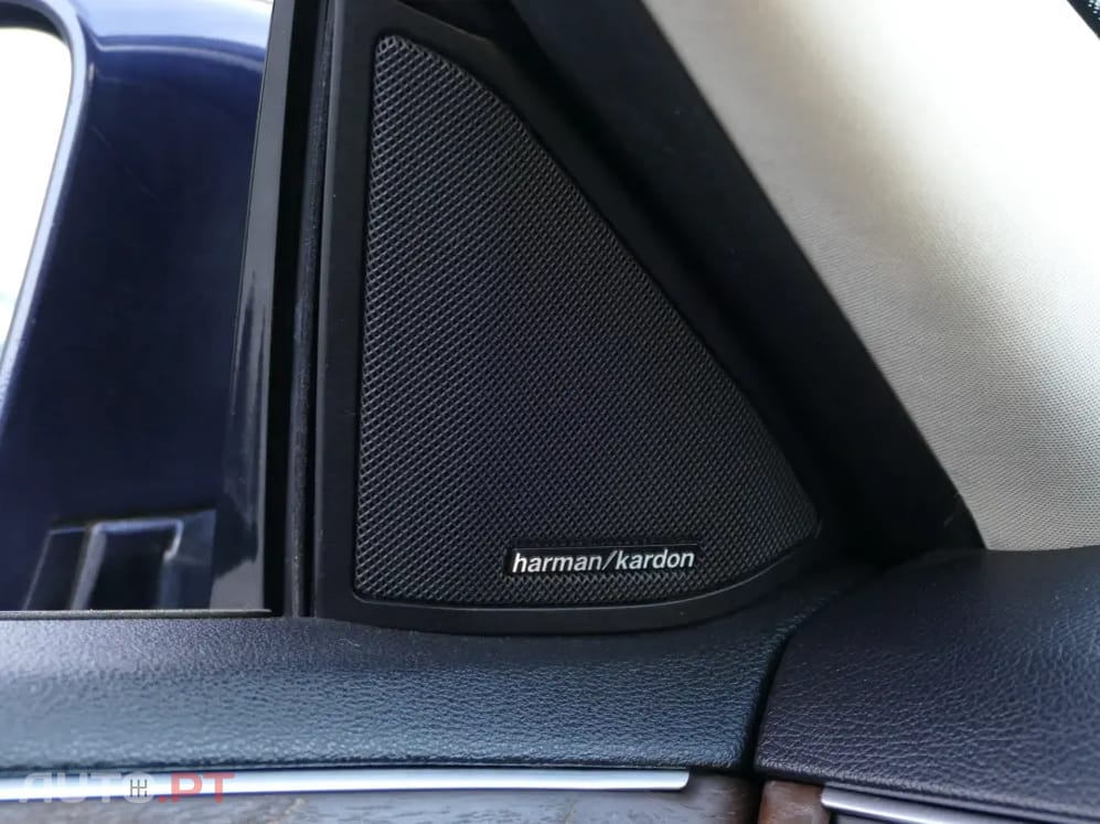 Mercedes-Benz E 220 CDi Avantgarde BE Auto.