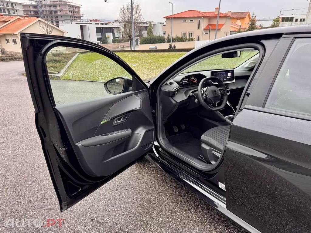 Peugeot 208 1.2 PureTech Active Pack