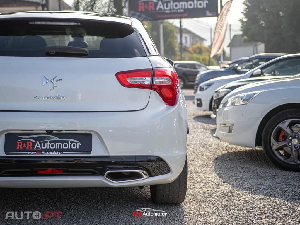 Citroen DS5 2.0 HDi Hybrid4 Sport Chic CMP6
