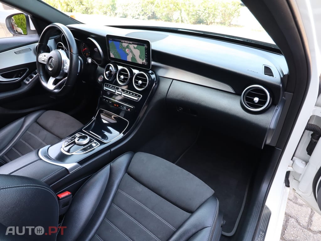 Mercedes-Benz C 300 de AMG Line