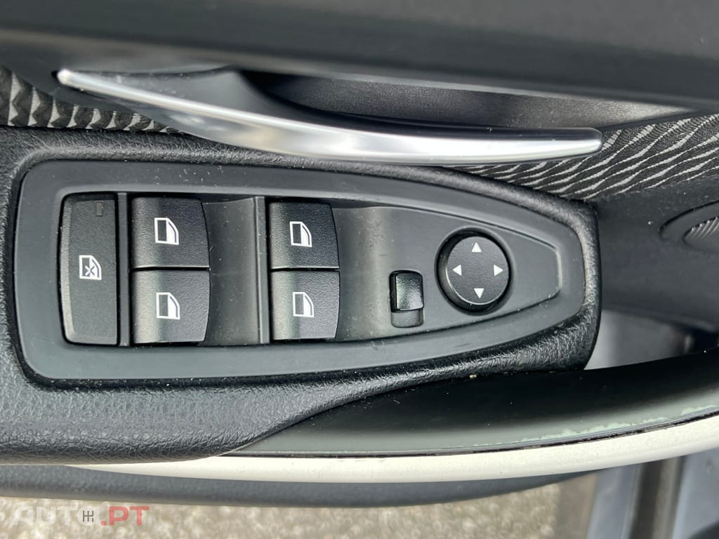 BMW 320 X DRIVE AUTO