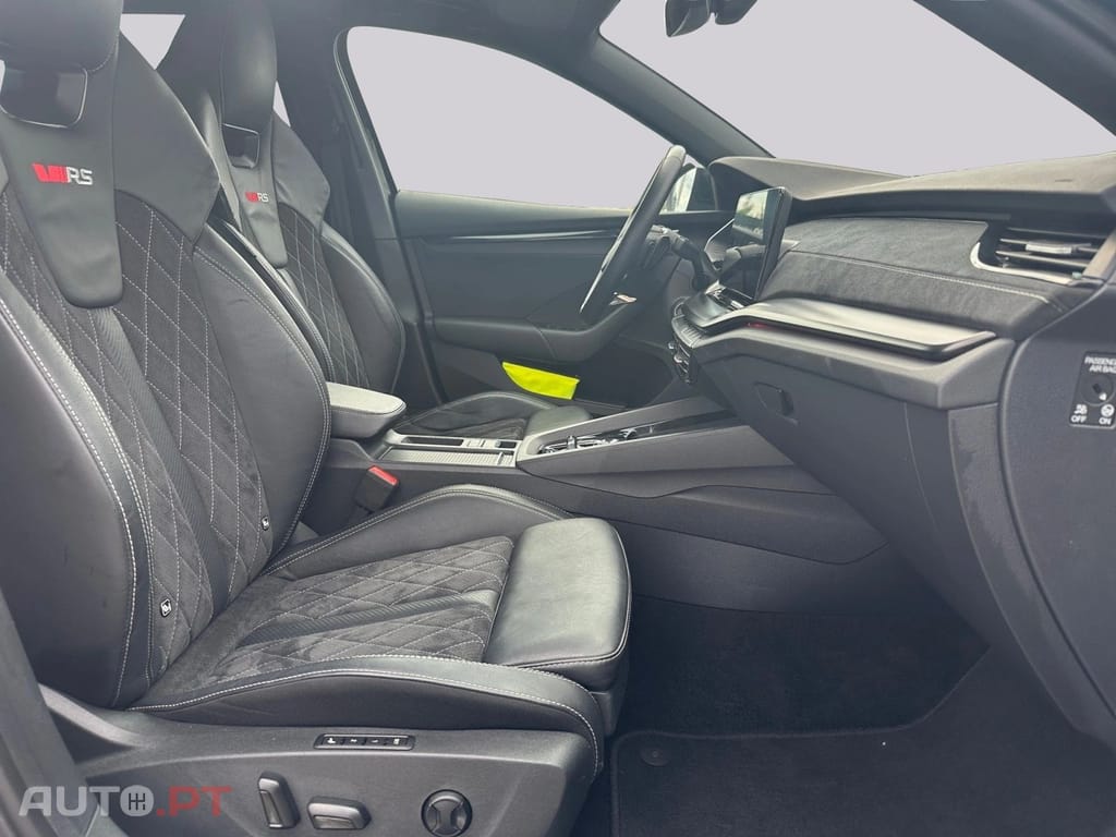 Skoda Octavia Break I.V.A DEDUTÍVEL  RS iV 1.4 TSI DSG