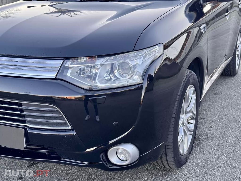Mitsubishi Outlander 2.0 4WD