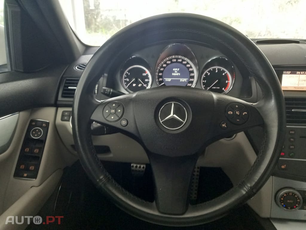 Mercedes-Benz C 220 CDi Avantgarde BlueEfficiency