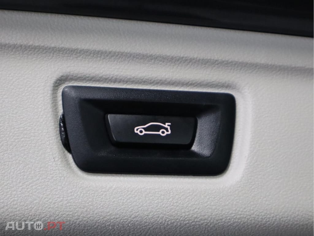 BMW 318 d Touring Auto