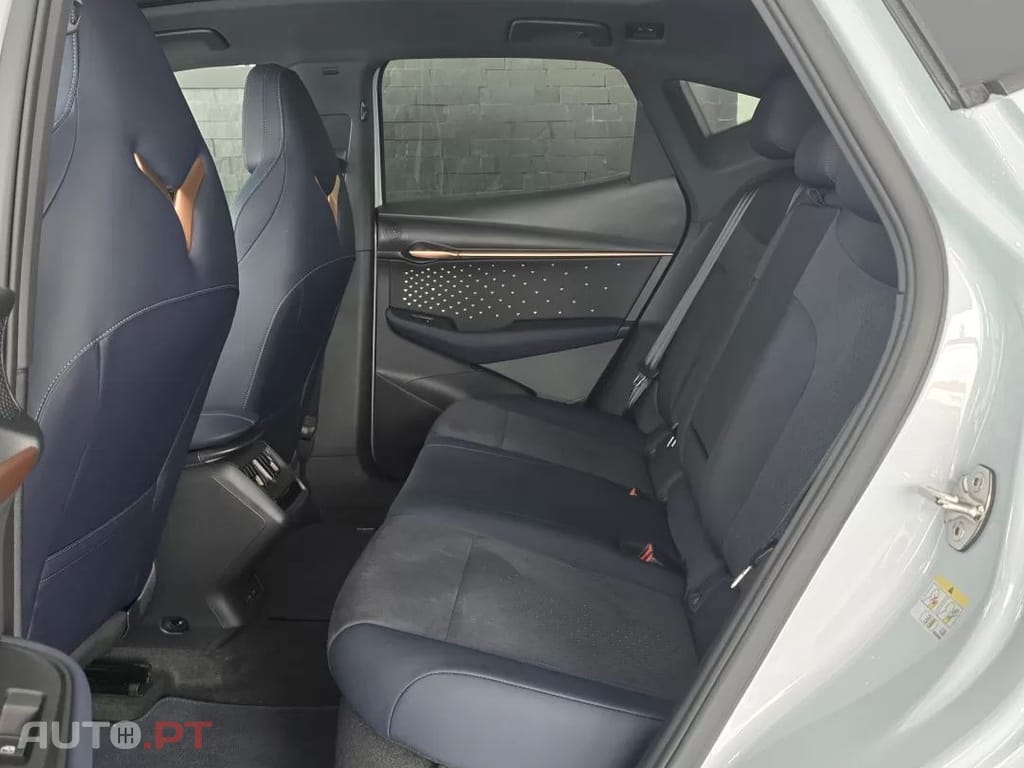 Cupra Tavascan 77 kWh Adrenaline