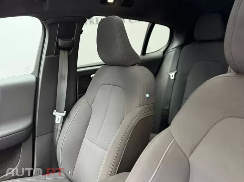 Volvo C40 69kwh recharge ultimate