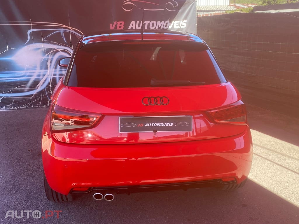 Audi A1 1.6 TDi S-line