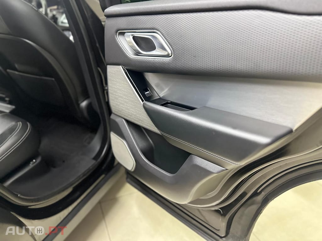 Land Rover Velar 2.0 D R-Dynamic S