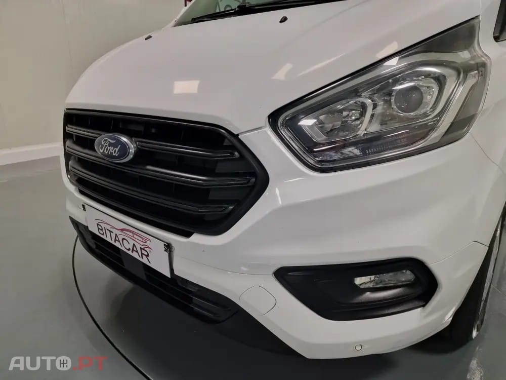 Ford Transit Custom 310L1 2.0 TDCi H1-Tecto Baixo Trend
