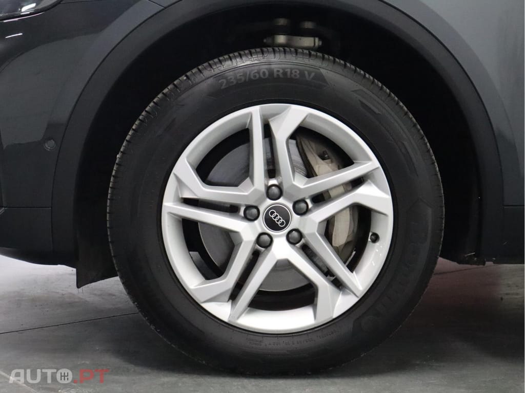 Audi Q5 50 TFSIe quattro S tronic Advance 