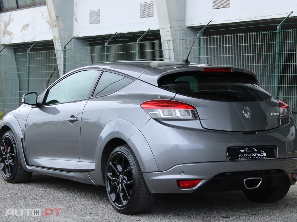 Renault Mégane Coupe RS 265 TCe