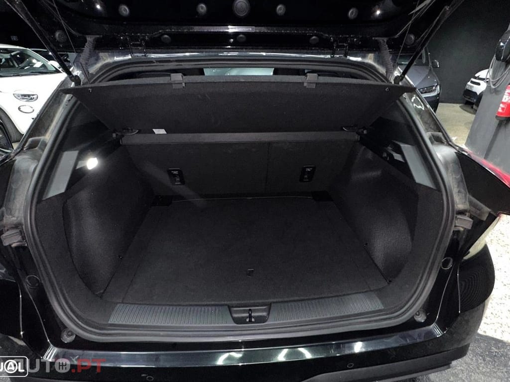 MG MG4 64 kWh Luxury